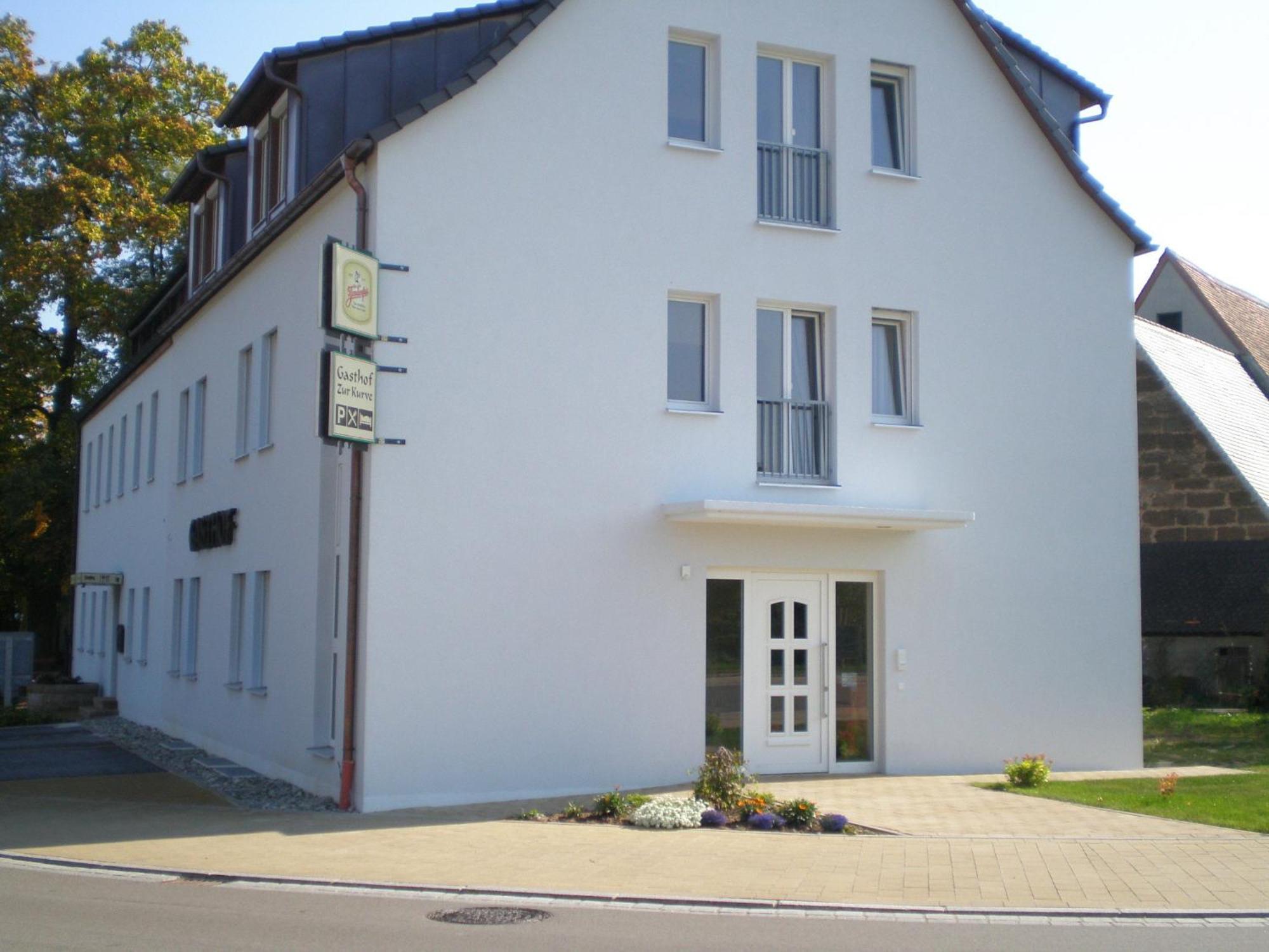 Gaestehaus Zur Kurve Zirndorf Luaran gambar